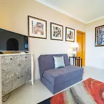 Protea 214-cleverdetails, Located In Heart Of Sleeps 2 Adults, 1child * Βιλαμούρα