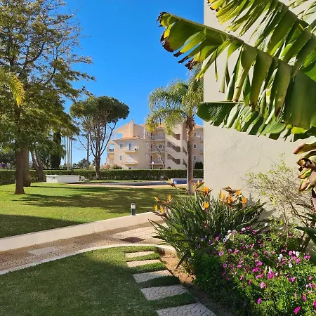 Protea 214-cleverdetails, Located In Heart Of Sleeps 2 Adults, 1child