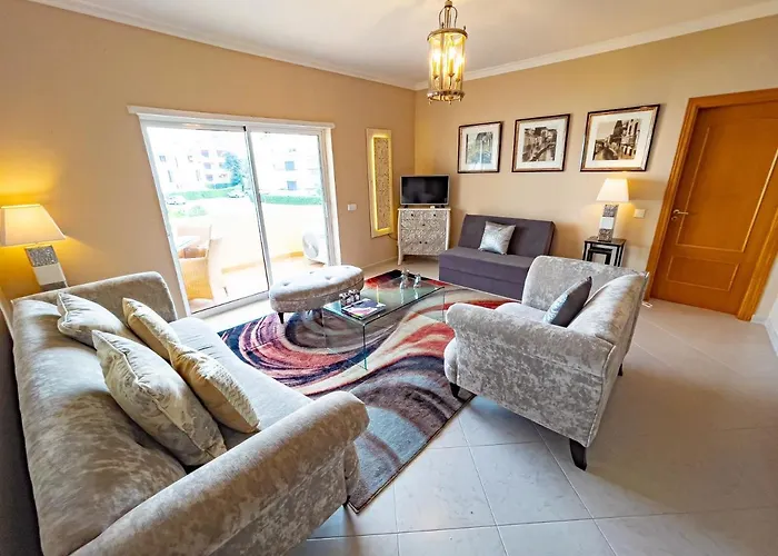 Protea 214-cleverdetails, Located In Heart Of Sleeps 2 Adults, 1child * 维拉摩拉