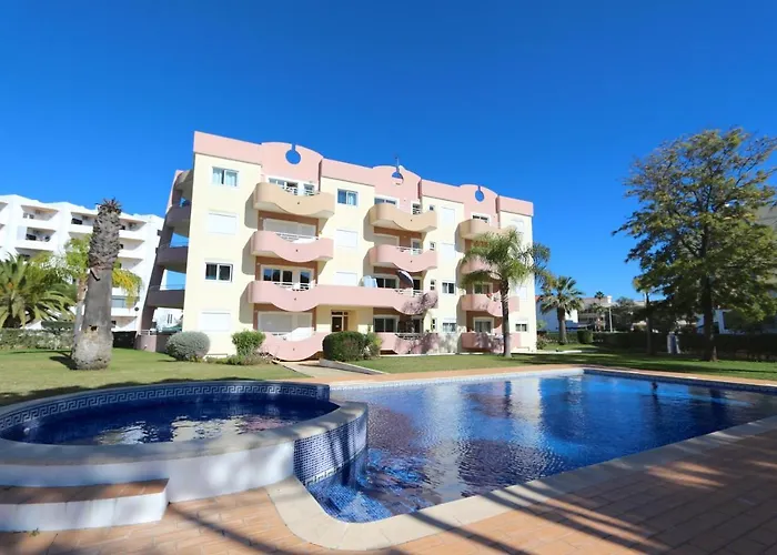 Protea 214-cleverdetails, Located In Heart Of Sleeps 2 Adults, 1child 公寓