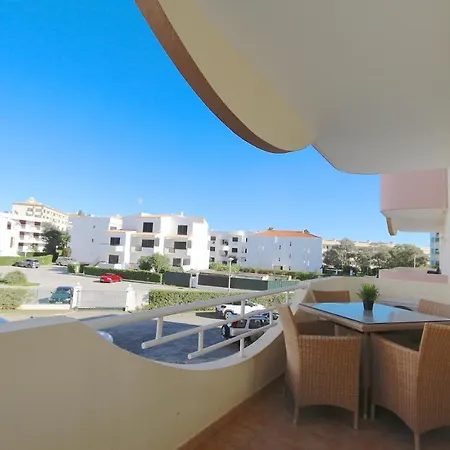 Protea 214-cleverdetails, Located In Heart Of Sleeps 2 Adults, 1child * Vilamoura