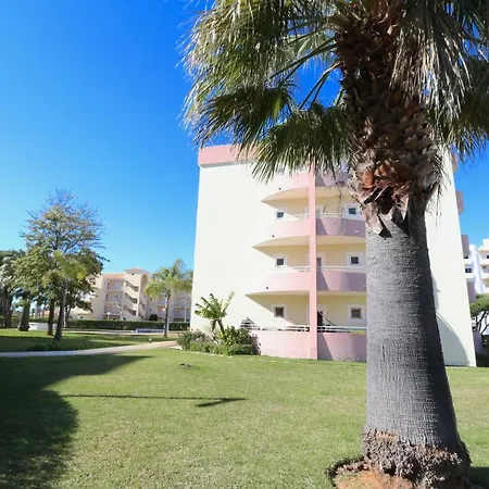 Protea 214-cleverdetails, Located In Heart Of Sleeps 2 Adults, 1child Apartment *