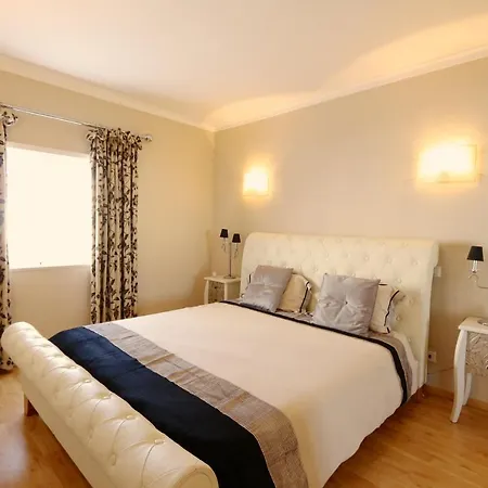 Protea 214-cleverdetails, Located In Heart Of Sleeps 2 Adults, 1child *