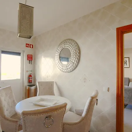 Protea 214-cleverdetails, Located In Heart Of Sleeps 2 Adults, 1child Apartment *